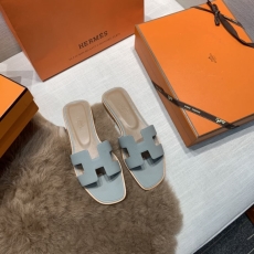 Hermes Slippers